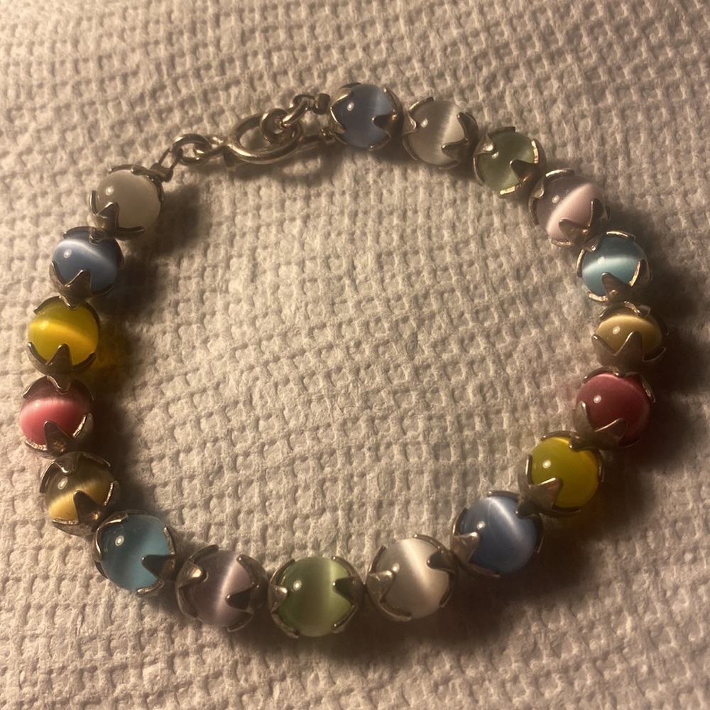 Sterling silver Cats Eye bead bracelet
